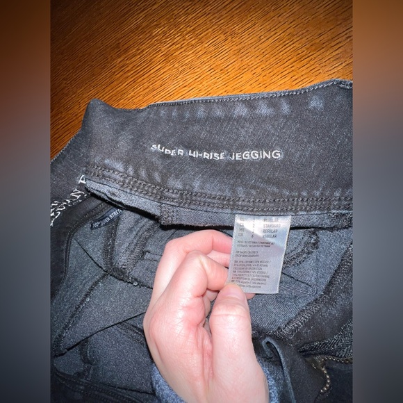 Jeans - Picture 2 of 4